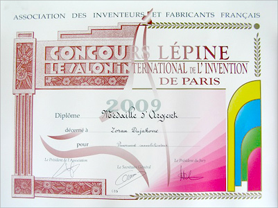 Париз - Сребрна медаља Асоцијације изумитеља и фабриканата Француске 2009. Зорану Дујаковићу за имобилизатор