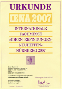 Нинберг - Бронзана медаља на ИЕНА-и 2007. за мобилну скелу за рад на свим висинама Зорану Дујаковићу